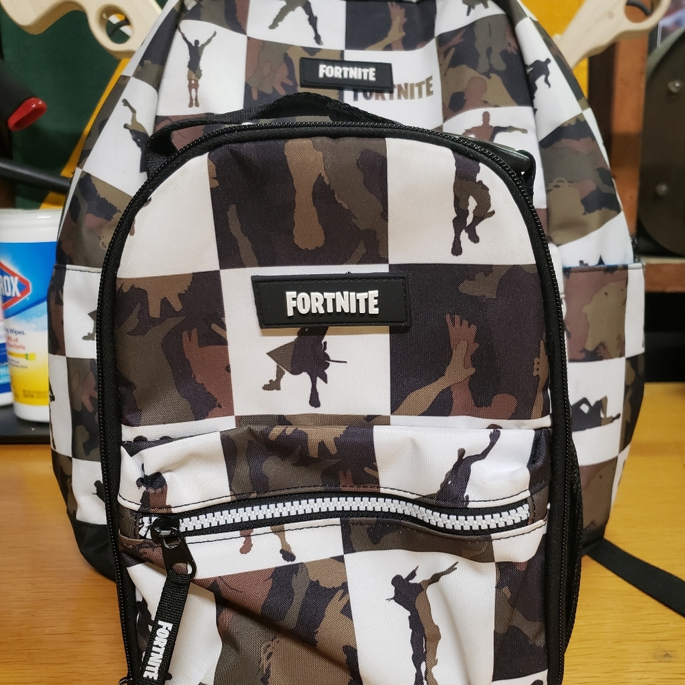Fortnite Backpack with matching lunch box. Used 1 school year.